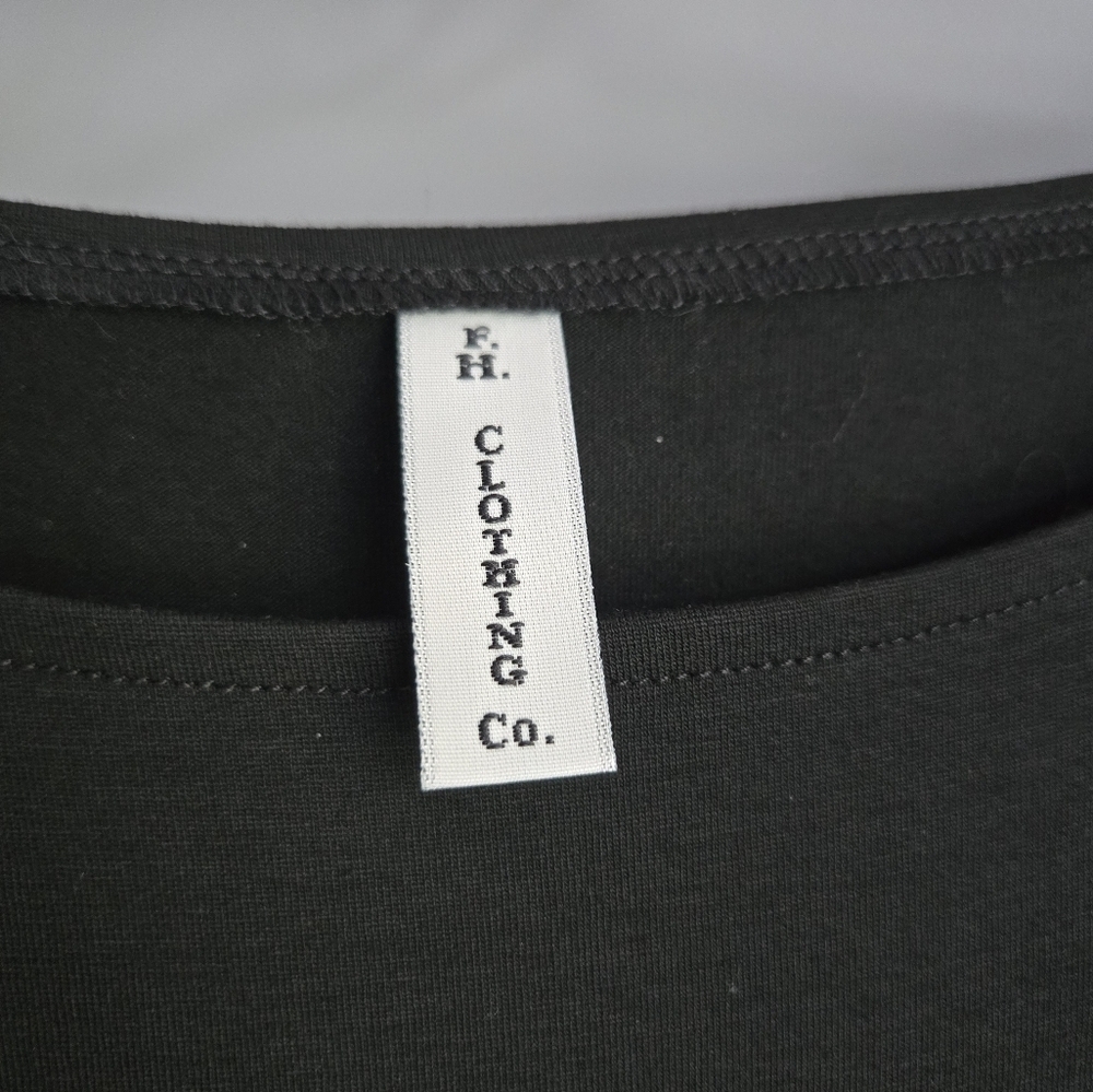 Black Sheath Maxi Dress with Bateau Neckline - Picture 4 of 6